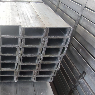 JIS S235JR Gegalvaniseerd stalen kanaal Zink gecoate 50 * 50 mm koolstofstalen kanaalbalk