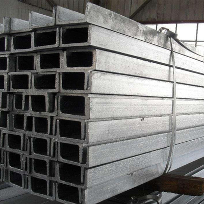 Gegalvaniseerd staal C-kanaal U-sectie kanaalconstructie 50 * 50 * 3 mm