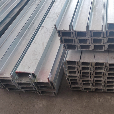 C / U-vorm Gegalvaniseerd stalen kanaal 50 * 50 mm stalen staaf GI-profiel voor autoframe