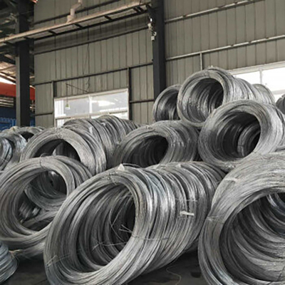 SAE1008 gegalvaniseerde staaldraad 5,5 mm 6,5 mm draadkabel met grote trekspanning in rol
