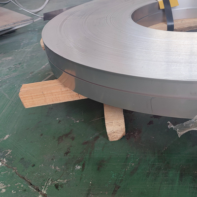 Aangepaste Roestvrij staalstrook SS 304 Koudgewalste de Bandrol 2000mm van de Metaalriem